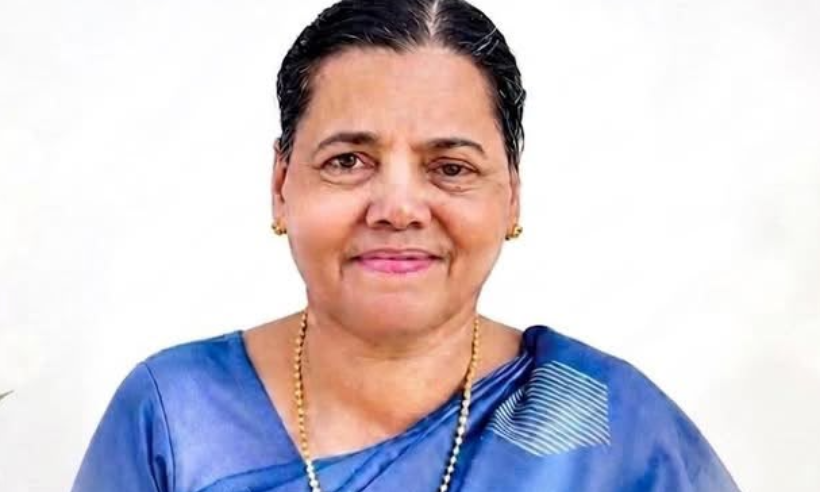  അന്നമ്മ ബേബി പുത്തൻപുരയ്ക്കൽ,  തണ്ണിത്തോട്