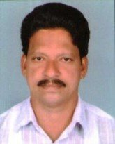 ഇരുവൃക്കകളും തകരാറിലായ യുവാവ്‌ ചികിത്സാ സഹായം തേടുന്നു