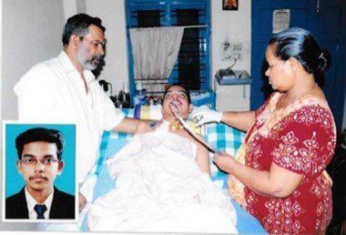 ബൈക്കപകടത്തില്‍ തലയ്‌ക്കേറ്റ പരിക്ക്‌ മൂന്നരവര്‍ഷമായി മാത്യുവിനെ ആശുപത്രി കിടക്കയില്‍ തളച്ചിടുന്നു