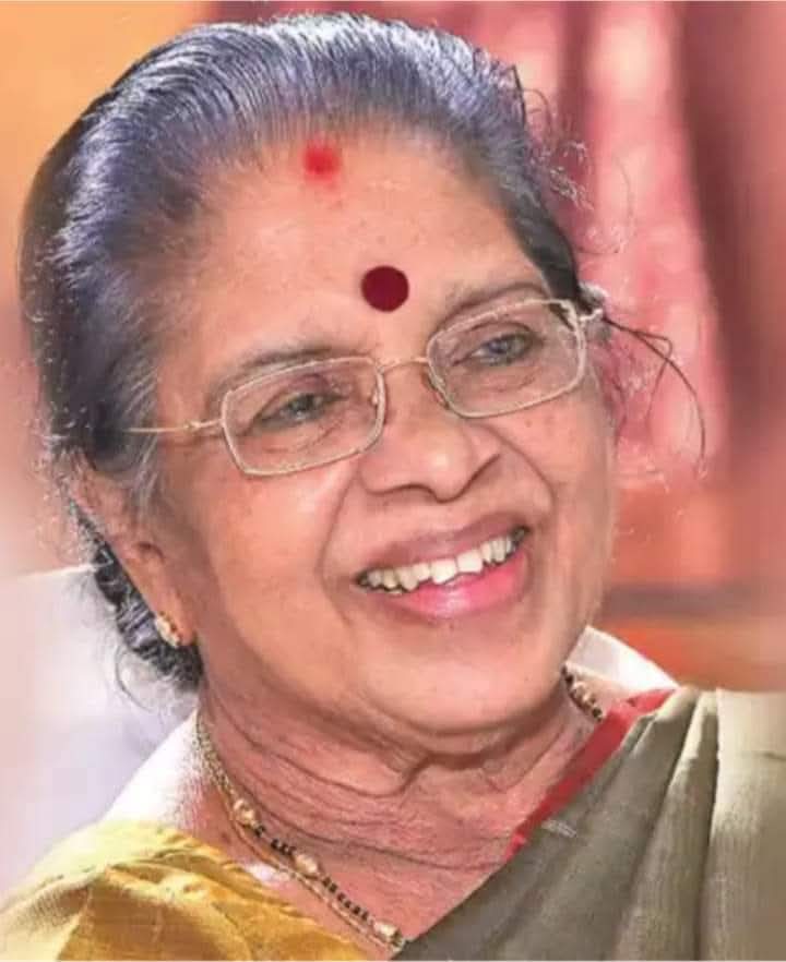 എന്നും തിളങ്ങുന്നൊരു നക്ഷത്രമായി അവരുടെ സ്വരം; മലയാളികളുടെ സ്വന്തം മഹിളാലയം ചേച്ചി.