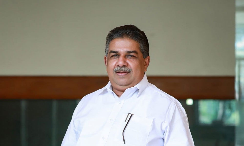 സിനിമകളുടെ ഉള്ളടക്കത്തിൽ ഇടപെടാൻ ആവിഷ്കാര സ്വാതന്ത്ര്യം തടസം, പരാതികൾ സെൻസർ ബോർഡിന്റെ ശ്രദ്ധയിൽ പെടുത്തി: മന്ത്രി സജി ചെറിയാൻ