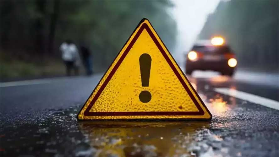 കോട്ടയം നാട്ടകത്ത് വാഹനാപകടത്തില് രണ്ട് മരണം, 3 പേര്ക്ക് പരിക്ക്