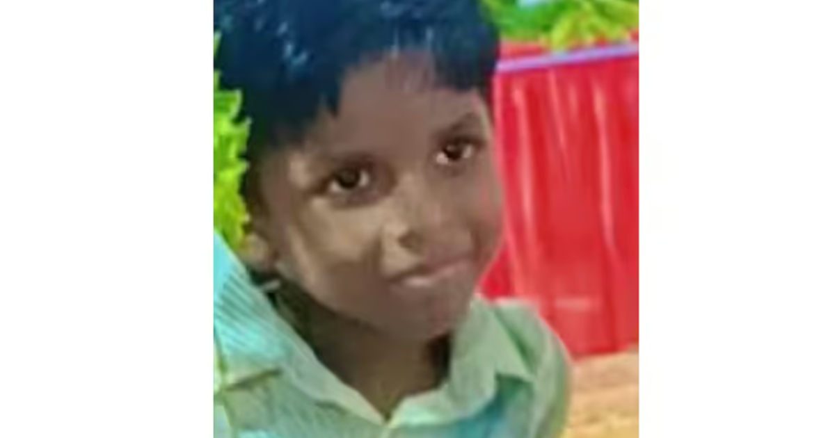 കുഴിയാനയെ പിടിച്ച് കളിക്കേ എർത്ത് വയറിൽ നിന്നും ഷോക്കേറ്റു ; ആറ് വയസ്സുകാരന് ദാരുണാന്ത്യം