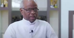 മെത്രാന്മാര് കാസയുടെ ഭാഷയില് സംസാരിക്കുന്നു; സഭ വലതുപക്ഷ തീവ്രവാദ പാര്ട്ടിയായി മാറരുത്: ഫാദര് പോള് തേലക്കാട്