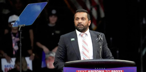 എ ടി എഫ് അധിക ചുമതലയിൽ നിന്നു കാഷ് പട്ടേലിനെ നീക്കി; പകരം ആർമി സെക്രട്ടറിക്കു ചുമതല (പിപിഎം)