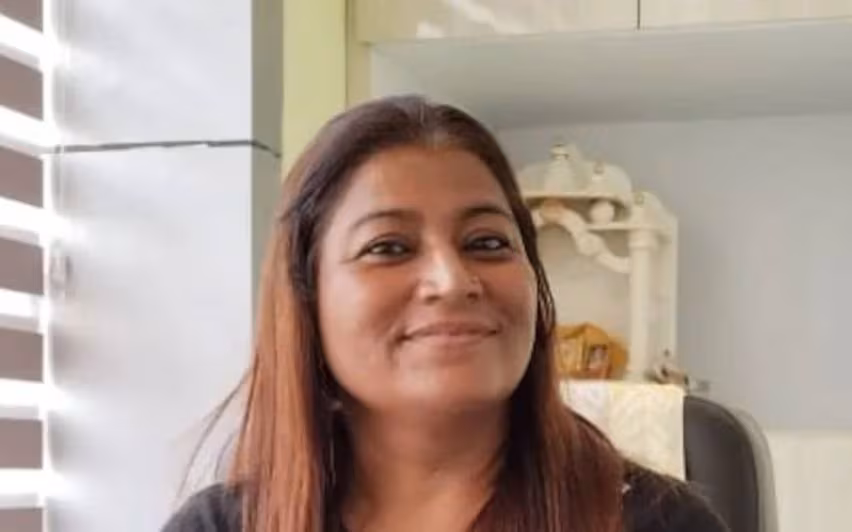 കൊലപാതകത്തിന്റെ ചുരുളഴിഞ്ഞത് മൂക്കുത്തിയിലൂടെ; ഭാര്യയെ കൊന്ന് അഴുക്കുചാലിലിട്ട ഭർത്താവ് പിടിയിൽ