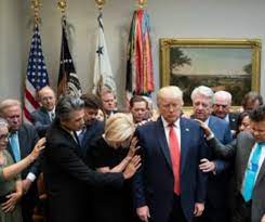 യേശുക്രിസ്തുവിന്റെ മരണത്തെയും പുനരുത്ഥാനത്തെയും ആദരിക്കുന്നതായി ഭരണകൂടം