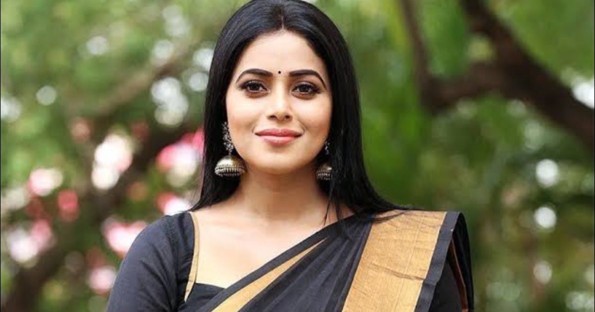 അടുത്ത ജന്മത്തിൽ എന്റെ കുഞ്ഞായി ജനിക്കണം എന്ന് അദ്ദേഹം പറഞ്ഞു ; അത്കേട്ട് താൻ വികാരാധീനയായി - ഷംന കാസിം 