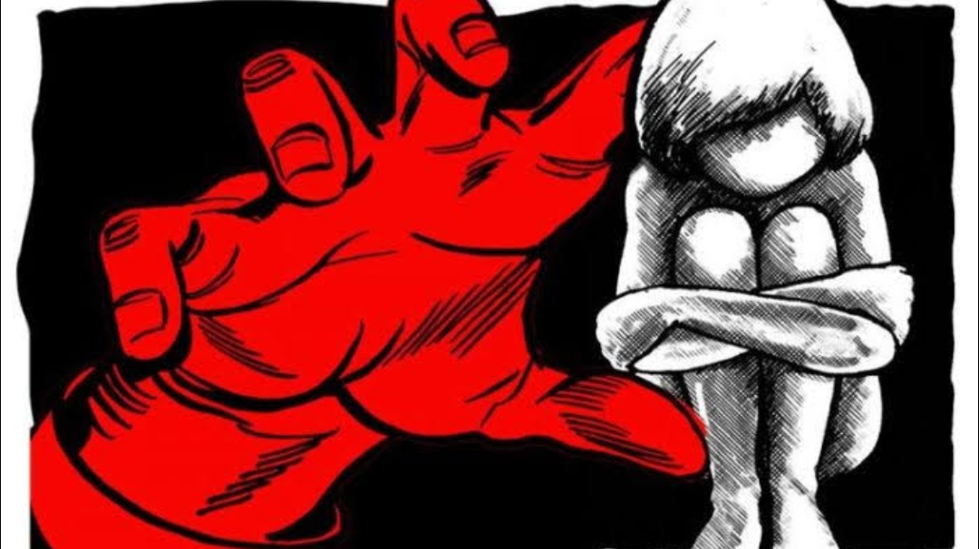 14കാരിയെ ഒരുവർഷത്തോളം പീഡിപ്പിച്ചു ; ആലുവയിൽ രണ്ടാനച്ഛൻ അറസ്റ്റിൽ