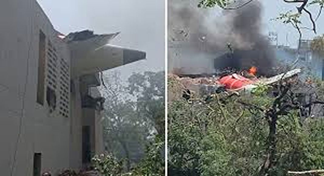 തകരുന്നതിന് തൊട്ടുമുമ്പ് പൈലറ്റിന്റെ 'മേയ് ഡേ' സന്ദേശം ലഭിച്ചു; എയർ ട്രാഫിക് കൺട്രോളിന് മറുപടി നൽകാനായില്ല