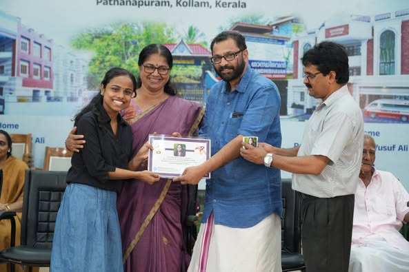 ഒരു സങ്കീർത്തനം പോലെ :  ഗീത,സിറ്റിസൺ ജേർണലിസ്റ്റ്