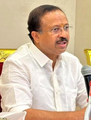 സര്‍ക്കാരിന് രക്ഷപ്പെടാൻ  തന്റെ പേര് വലിച്ചിഴയ്ക്കുന്നു,  താന്‍ ക്ഷണിച്ചിട്ടല്ല ജ്യോതി മല്‍ഹോത്ര വന്ദേഭാരത്  ഉദ്ഘാടന യാത്രയില്‍ പങ്കെടുത്തത്: വി മുരളീധരന്‍