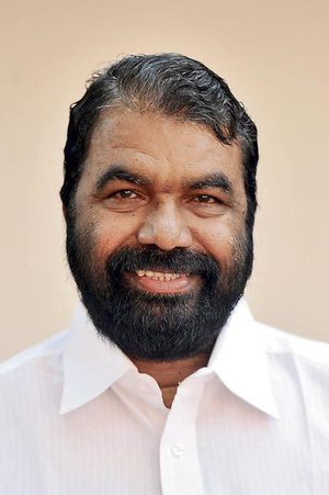 ജൂൺ, ജൂലൈ സംസ്ഥാനത്ത്  മഴക്കാലം; സ്കൂൾ അവധി  മാറ്റിയാലോ? അഭിപ്രായം തേടി വിദ്യാഭ്യാസ മന്ത്രി  