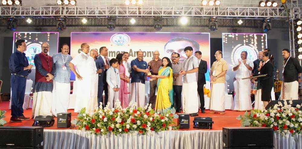 ലിംഗസമത്വം വാക്കിൽ മാത്രമല്ല പ്രവൃത്തിയിലുമുണ്ടെന്ന് തെളിയിച്ച് ഫൊക്കാന കേരള കൺവൻഷൻ