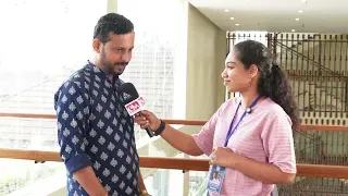 ഫൊക്കാന യുവ എഴുത്തുകാർക്കുള്ള സാഹിത്യ പുരസ്കാരം നേടിയ എൻ.എസ് സുമേഷ് കൃഷ്ണന്‍ ഇ-മലയാളിയ്ക്കൊപ്പം