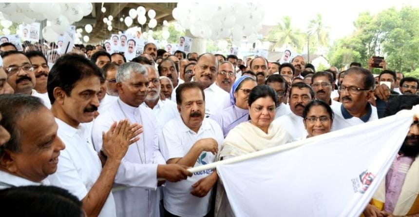 ലഹരിക്കെതിരെയുള്ള പോരാട്ടം: രമേശ് ചെന്നിത്തലയുടെ വാക്കത്തോണില്‍ പങ്കാളികളായി യു കെയിലെ ഐ ഓ സി പ്രവര്‍ത്തകരും