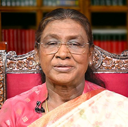 ഓപറേഷൻ സിന്ദൂറിൽ പങ്കെടുത്ത പൈലറ്റുമാർ ഉൾപ്പെടെ ഒൻപത് വ്യോമസേന ഉദ്യോഗസ്ഥർക്ക് വീർ ചക്ര പുരസ്‌കാരം