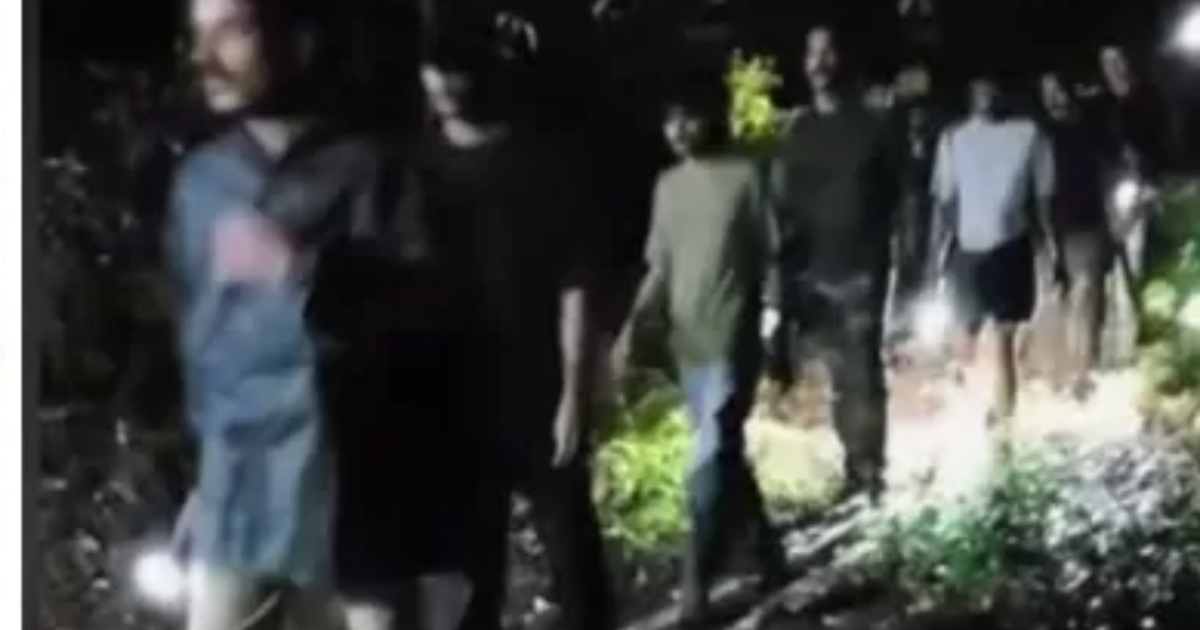 വനത്തിൽ അതിക്രമിച്ചു കയറി; തത്തേങ്ങലം കല്ലംപാറ മലയിൽ കുടുങ്ങിയ 3 യുവാക്കൾക്കെതിരെ കേസെടുത്ത് വനംവകുപ്പ്