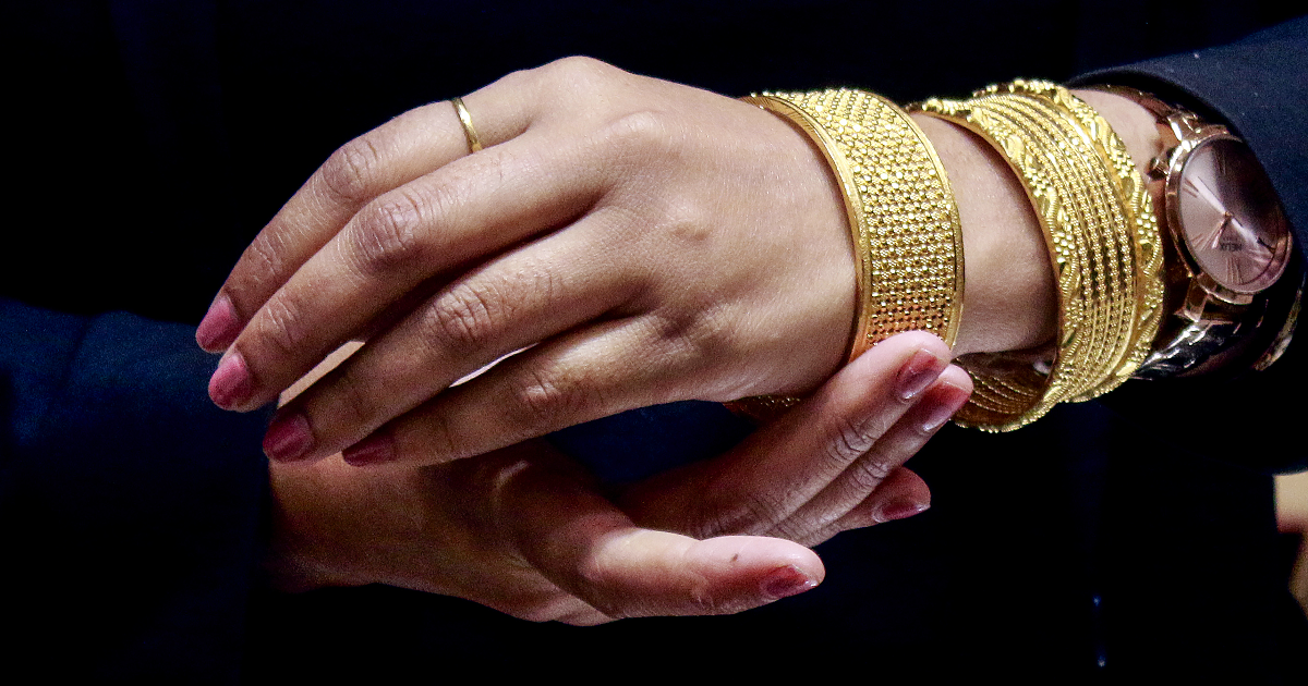 യു.എസ്. ഫെഡ് പലിശനിരക്കിളവ് പ്രതീക്ഷകളും ഉത്സവ സീസണും: സ്വർണ്ണം, വെള്ളി വില റെക്കോർഡ് ഉയരത്തിൽ;ഇടിഎഫുകൾക്കും വലിയ നേട്ടം