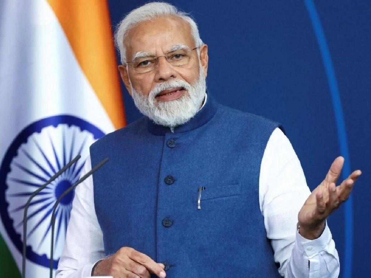'മരിച്ചുപോയ അമ്മയെ വരെ രാഷ്ട്രീയത്തിലേക്ക് വലിച്ചിഴച്ചു': കോൺഗ്രസിനും ആർ.ജെ.ഡിക്കുമെതിരെ ആഞ്ഞടിച്ച് പ്രധാനമന്ത്രി മോദി