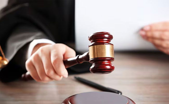 ബ്രിട്ടനിൽ മലയാളി പെൺകുട്ടിയെ വെടിവച്ച് പരിക്കേൽപ്പിച്ച പ്രതിക്ക് ജീവപര്യന്തം തടവ്; 34 വർഷത്തേയ്ക്ക് പരോളും ലഭിക്കില്ല