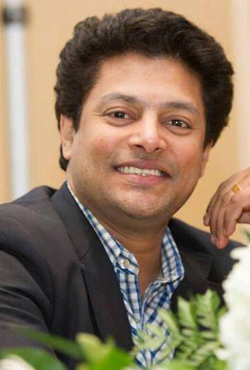 നവരാത്രി  സര്‍ഗപ്രതിഭാ പുരസ്‌കാരം  മധു ബാലകൃഷ്ണന്