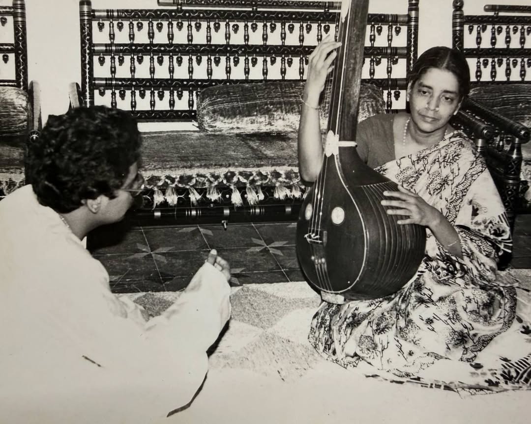 അമ്മക്ക് 91-ാം പിറന്നാൾ; 'അമ്മയുടെ സ്നേഹം, വാത്സല്യം, ജ്ഞാനം' എന്നിവയ്ക്ക് നന്ദി പറഞ്ഞ് ഗായകൻ ഹരിഹരൻ