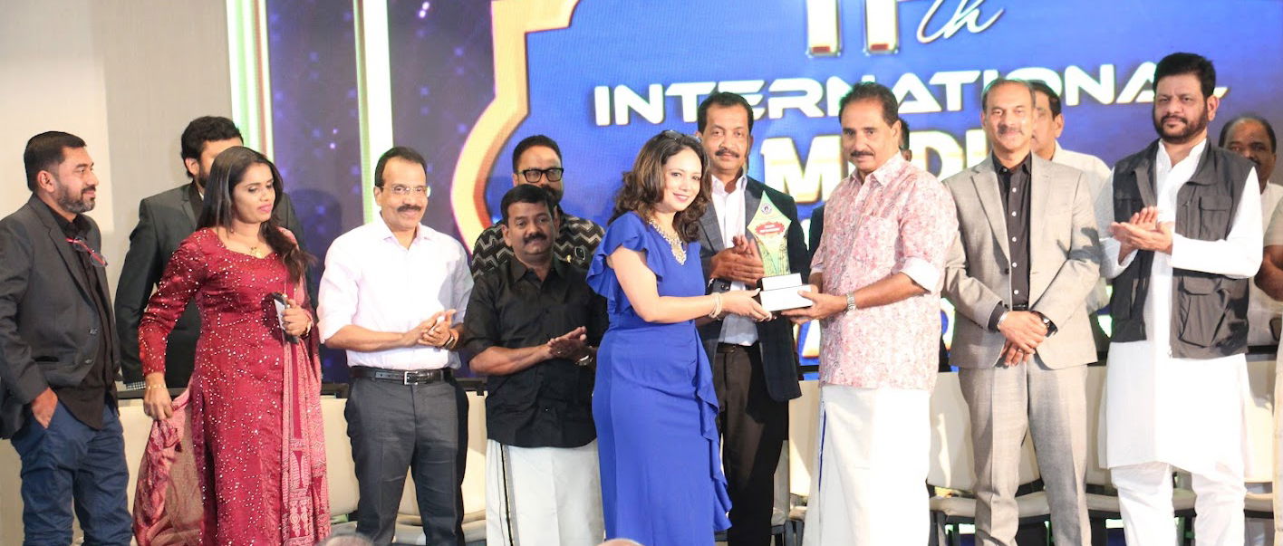 ആശാ തോമസ് മാത്യുവിന്  ഇന്ത്യ പ്രസ് ക്ലബിന്റെ  'വിമൻ എംപവർമെന്റ്' അവാർഡ്  