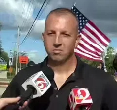 പുറത്താക്കാൻ പറഞ്ഞപ്പോൾ ഇന്ത്യാക്കാർക്ക് പിന്തുണ കൂടി (അമേരിക്കൻ വീക്ഷണം)