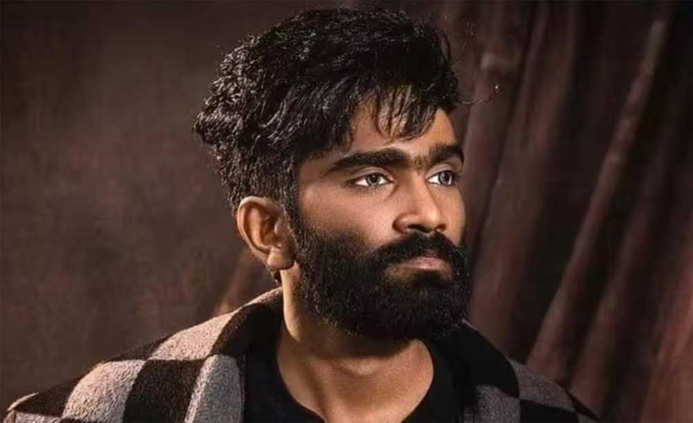 അഭിനയിച്ച മൂന്നു ചിത്രങ്ങളും നൂറു കോടി ക്‌ളബ്ബിലെത്തിച്ച്  പ്രദീപ് രംഗനാഥന്‍