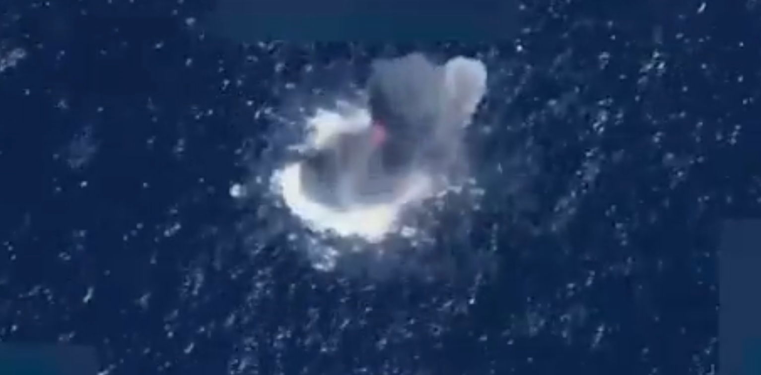 പാസിഫിക്കിൽ നാലു ബോട്ടുകൾ കൂടി യുഎസ് ആക്രമിച്ചു; 14 മരണം, മൊത്തം 57 (പിപിഎം)