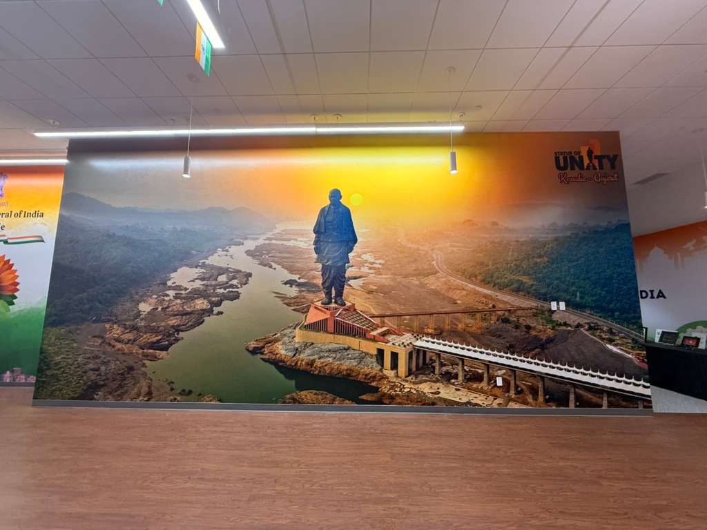 സിയാറ്റിൽ കോൺസലെറ്റിൽ പട്ടേലിന്റെ ചുമർ ദൃശ്യം അനാവരണം ചെയ്തു (പിപിഎം)