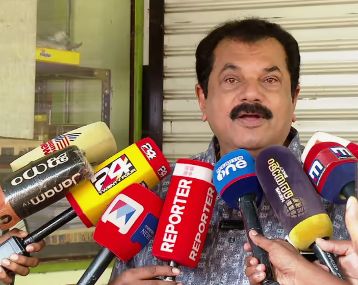 ദിലീപിനെ കുറ്റവിമുക്തനാക്കിയ വിധി; ഒരു നിരപരാധിയും ശിക്ഷിക്കപ്പെടാൻ പാടില്ലെന്ന് മുകേഷ് എംഎൽഎ