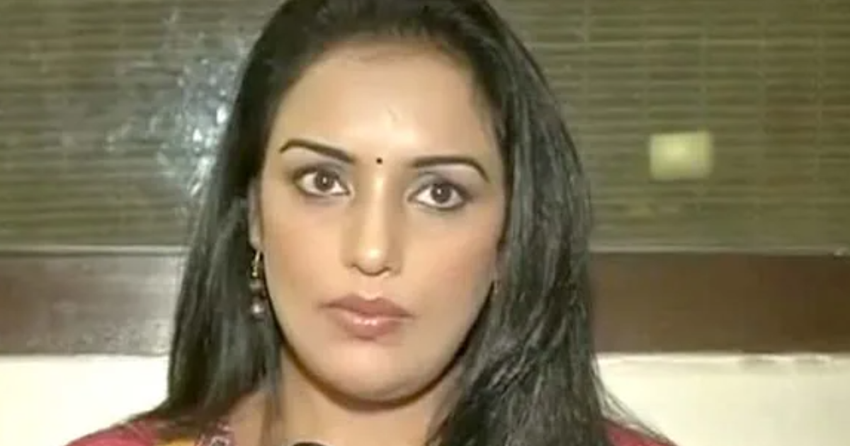 'അമ്മ' അതിജീവിതയ്ക്കൊപ്പം; ശ്വേത മേനോൻ