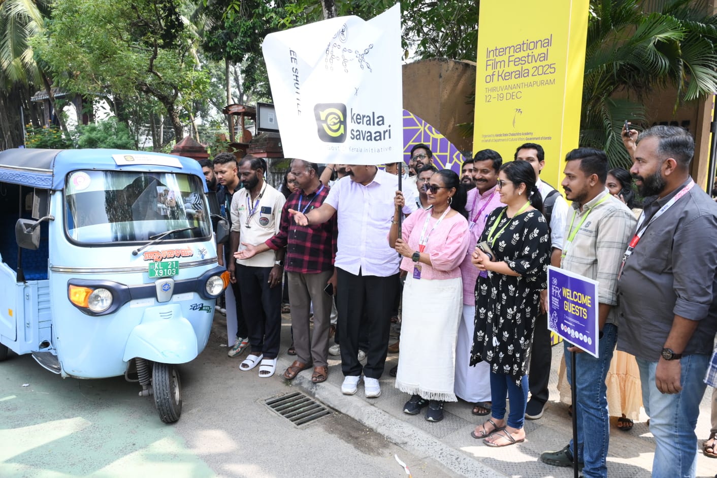 ചലച്ചിത്ര മേളയിലെ പ്രേക്ഷകർക്ക് സൗജന്യ യാത്രയുമായി കേരള സവാരിയുടെ 'സിനിമ സവാരി'