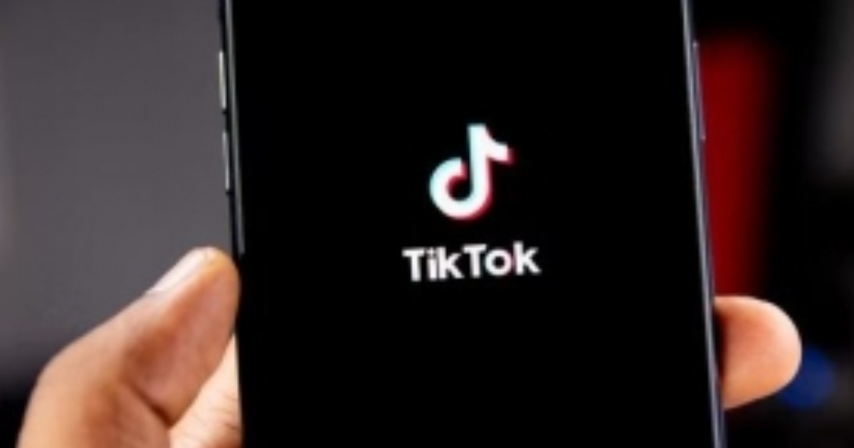 ടിക്ടോക് ധാരണ ആഘോഷിച്ചു ട്രംപ്; സഹകരിച്ച ഷിയ്ക്കു പ്രത്യേകം നന്ദി (പിപിഎം)