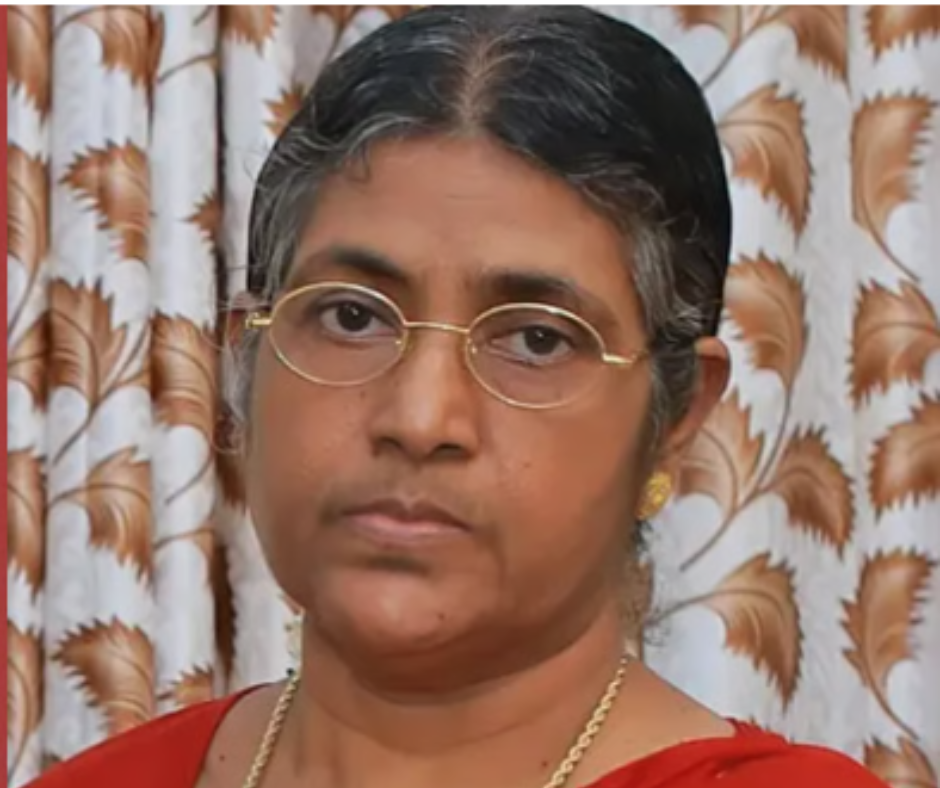 ഭര്ത്താവ് ഒരു വര്ഷമായി ആശുപത്രിയില്; സ്വയം ചിതയൊരുക്കി ആത്മഹത്യയ്ക്ക് ശ്രമിച്ച വീട്ടമ്മ മരിച്ചു