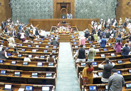 വനിത സംവരണ ഭേദഗതി ബില്ലിനെ എതിർക്കും; കോൺഗ്രസ് തീരുമാനം നേതൃയോഗത്തിൽ