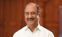 കൊട്ടാരക്കരയില്‍ ബാലഗോപാല്‍; കോന്നിയിലും ഫോട്ടോഫിനിഷ്