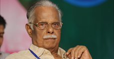 മുഖ്യമന്ത്രിയാകാൻ കെ.സി വേണുഗോപാൽ പരമയോഗ്യൻ; പിന്തുണയുമായി കഥാകൃത്ത് ടി. പത്മനാഭൻ