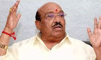 മുഖ്യമന്ത്രിയാകാന്‍ എല്ലാവരും യോഗ്യര്‍; ലീഗിന് എല്ലാം അവര്‍ പറയുന്നപോലെ നടക്കണമെന്ന്: വെള്ളാപ്പള്ളി