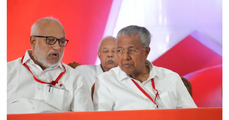 തിരഞ്ഞെടുപ്പ് തോൽവി: സി.പി.എം പൊളിറ്റ്ബ്യൂറോ ഇന്ന് ചേരും; ശ്രദ്ധാകേന്ദ്രമായി കേരളത്തിലെ നേതൃമാറ്റം