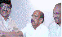 നന്ദി ചൊല്ലി പാണക്കാട്ടെത്തി ജി.സുധാകരന്‍; സാദിഖലി തങ്ങളുമായി കൂടിക്കാഴ്ച