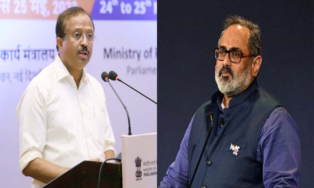 നിയമസഭാകക്ഷി നേതൃസ്ഥാനത്തിനായി ബിജെപിയില് തര്ക്കം; ആവശ്യവുമായി് വി മുരളീധരന്; വിട്ടുകൊടുക്കാതെ രാജീവ്