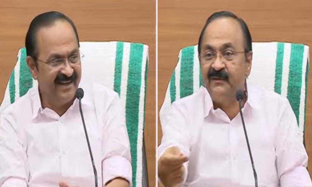 പരിയാരത്തുകാവില്‍ കുടുംബങ്ങള്‍ വഴിയാധാരാമാകില്ല; ഗുരുവായൂരില്‍ ദര്‍ശനം ടിക്കറ്റെടുത്ത്; മുനമ്പത്ത് കുടിയൊഴിപ്പിക്കലില്ല: മുഖ്യമന്ത്രി