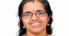 വിറകടുപ്പിൽ നിന്ന് വസ്ത്രത്തിലേക്ക് തീ പടർന്ന് പൊള്ളലേറ്റ്   വീട്ടമ്മയ്ക്ക് ദാരുണാന്ത്യം