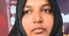 കത്രികവയറ്റില്‍ കുടുങ്ങിയ ഹര്‍ഷീനയ്‌ക്ക് സര്‍ക്കാര്‍ ജോലി  ഉറപ്പുനല്‍കി ആരോഗ്യമന്ത്രി കെ. മുരളീധരന്‍;  ചികിത്സ നല്‍കുമെന്ന് മുഖ്യമന്ത്രി സതീശന്‍