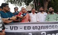 ഓലപ്പാമ്പ് കാണിച്ച്  പേടിപ്പിക്കാമെന്ന്  ഇഡിയും മോഡിയും വിഡിയും വിചാരിക്കേണ്ട; ബിനോയ് വിശ്വം