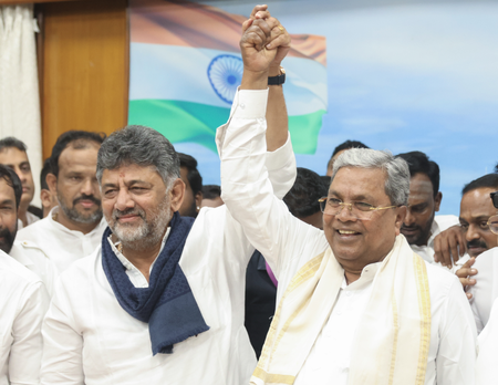 കര്ണാടക മുഖ്യമന്ത്രിയായി ഡി കെ ശിവകുമാറിന്റെ സത്യ പ്രതിജ്ഞ ജൂണ് മൂന്നിന്