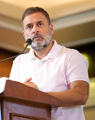 മോദി പ്രധാനമന്ത്രിയായിരിക്കുക ഒരു വര്‍ഷം കൂടി മാത്രം: രാജ്യത്തെ കാത്തിരിക്കുന്നത് 'സാമ്പത്തിക സുനാമി': രാഹുല്‍ ഗാന്ധി